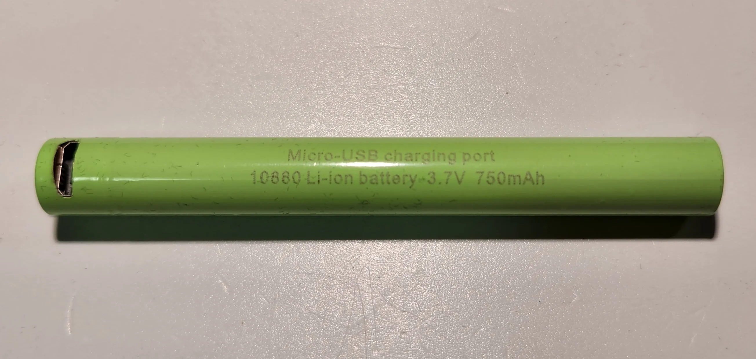 10880 750mAh 3.7V Lithium-Ion Rechargeable Battery  **** HAS TO BE SHIPPED WITH FLASHLIGHT   FEDEX ***