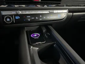 2023  Hyundai Ioniq 6 SE | MagSafe Wireless Charger Pad