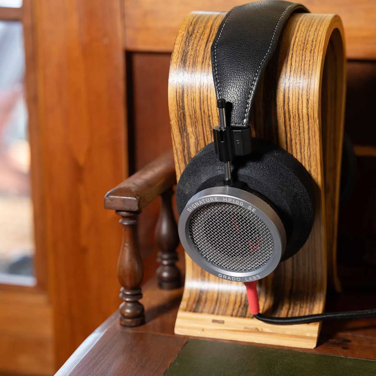 Grado Signature HP100 SE Headphones