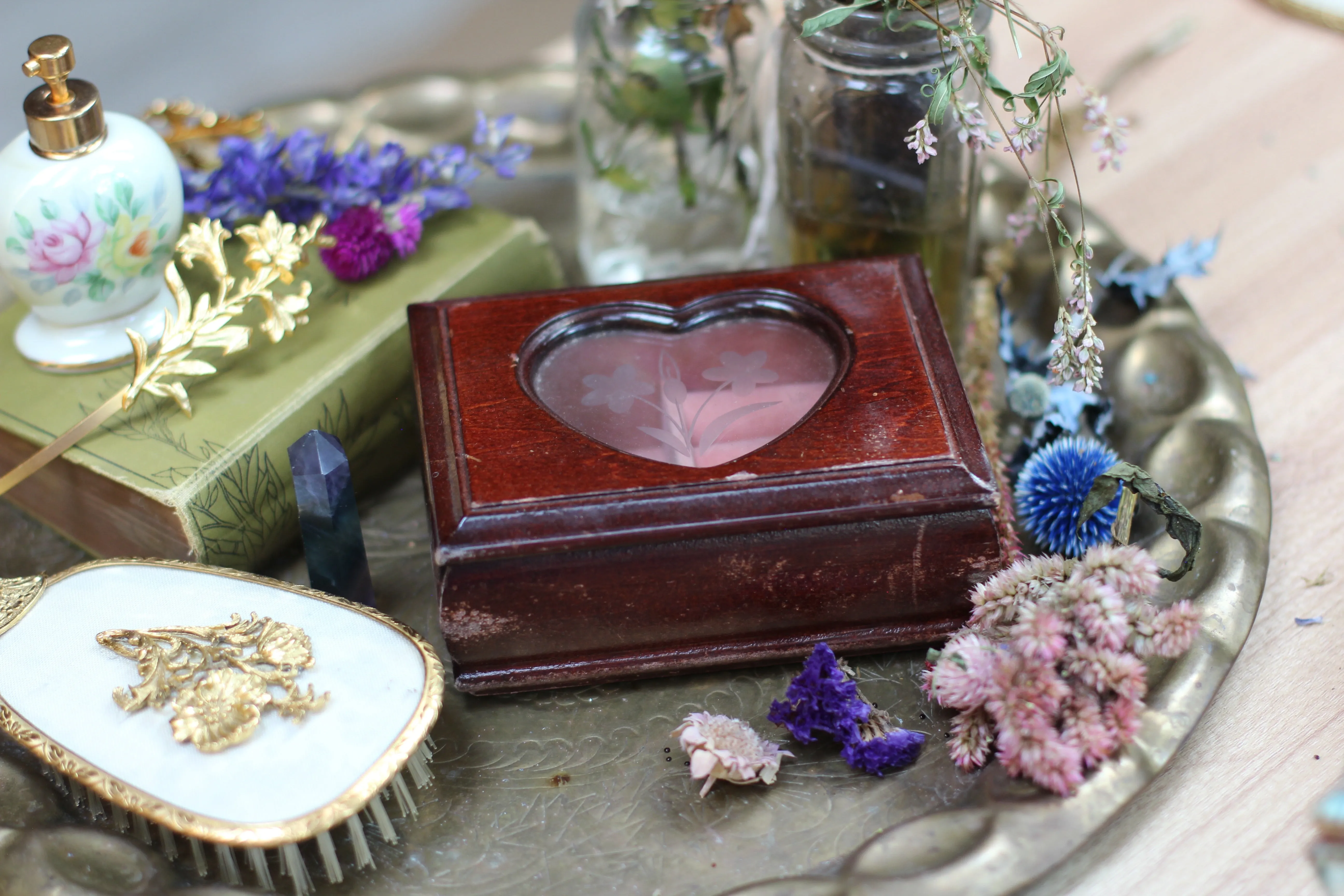 Heart Shaped Window Oak Wood Jewelry Box