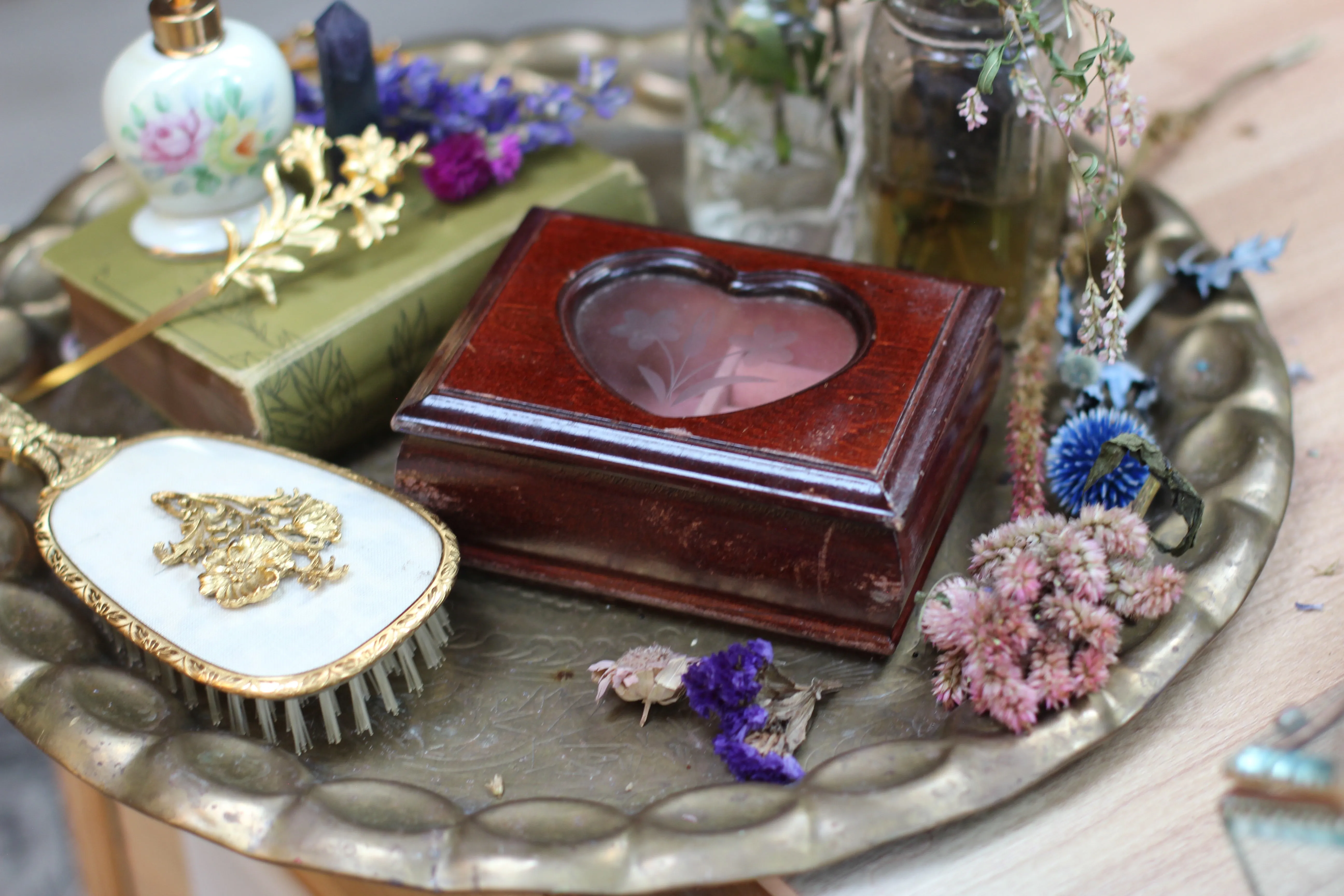 Heart Shaped Window Oak Wood Jewelry Box