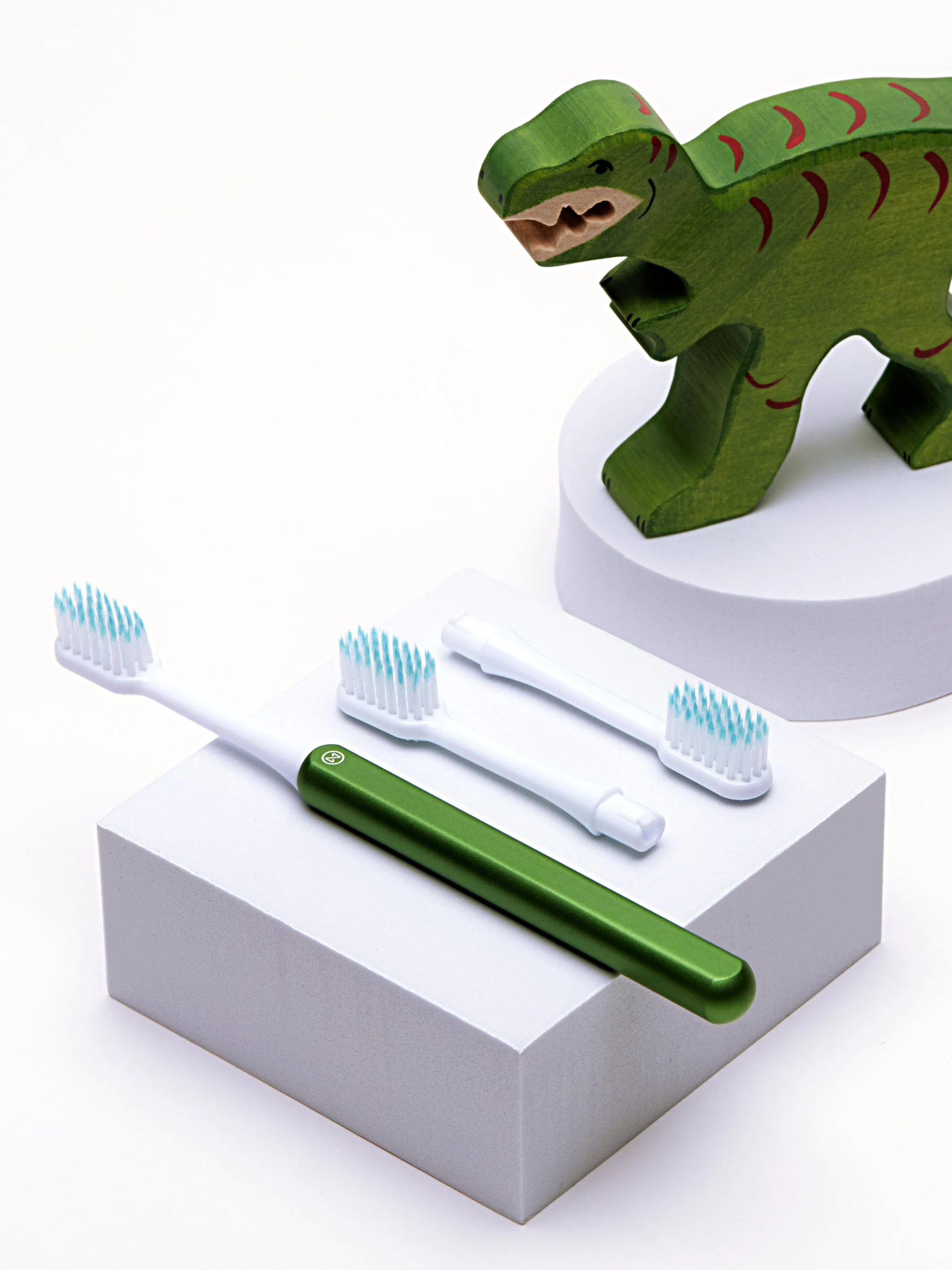 Kids Lime Toothbrush   2 brush heads