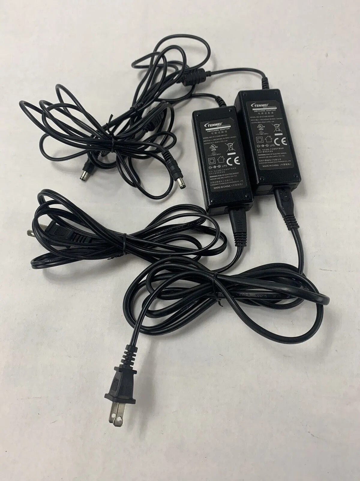 Lot 2 Tenwei TA08-3001400 Switching Power Supply Adapter 30V 1.4A A6